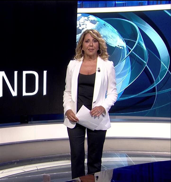 Cecilia Primerano [14] - TELEGIORNALISTE FANS FORUM